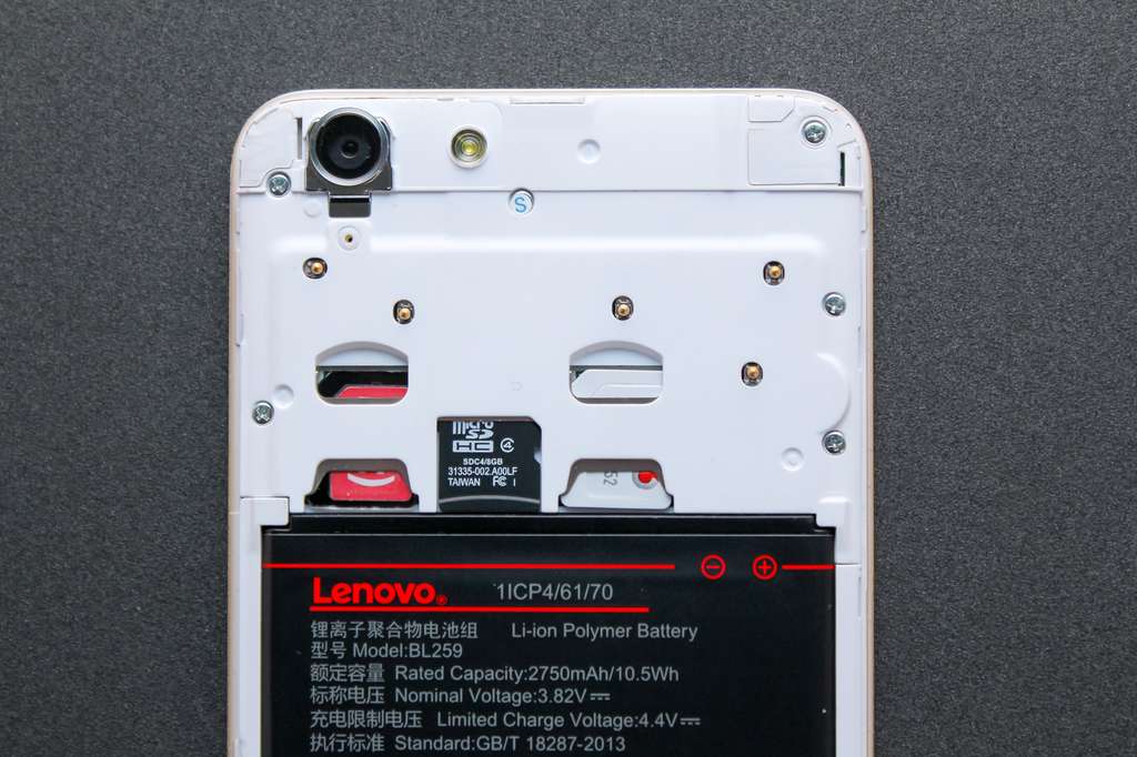 Lenovo Vibe K5 слоты для симкарты и карты памяти