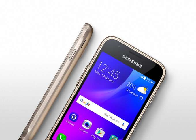 Смартфон Samsung Galaxy J1: характеристики, инструкция, отзывы. Комплектация самсунг j1