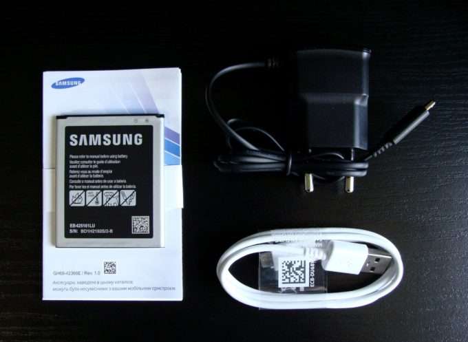 Samsung Galaxy J1 Mini комплектация