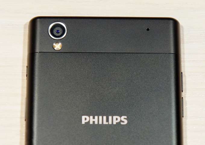 Philips Xenium V787 камера