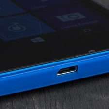 Microsoft Lumia 640 Dual Sim нижняя грань