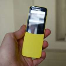 Nokia 8110 4G лицевая сторона