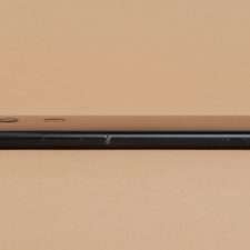 Обзор Sony Xperia XA2 правая грань